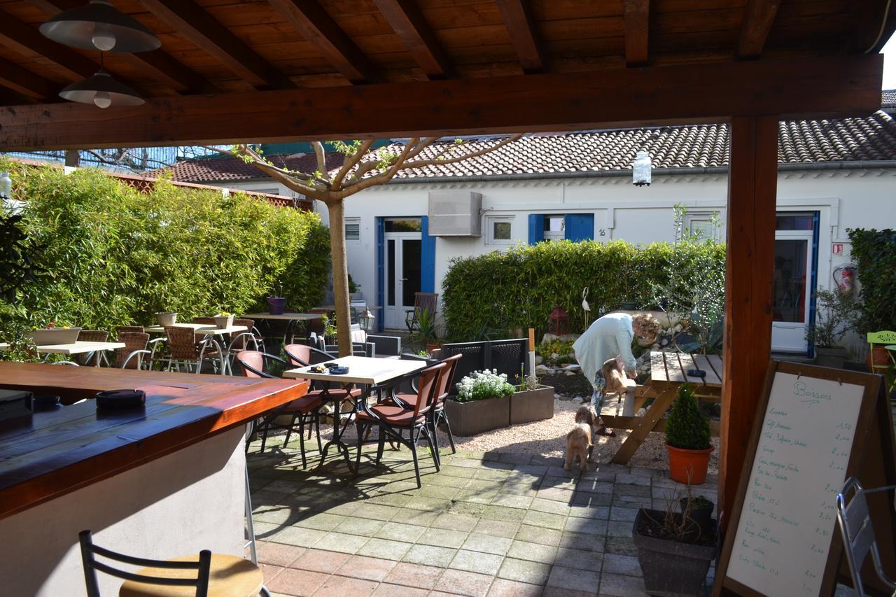 Hotel Durand Le Patio Ales Exterior photo